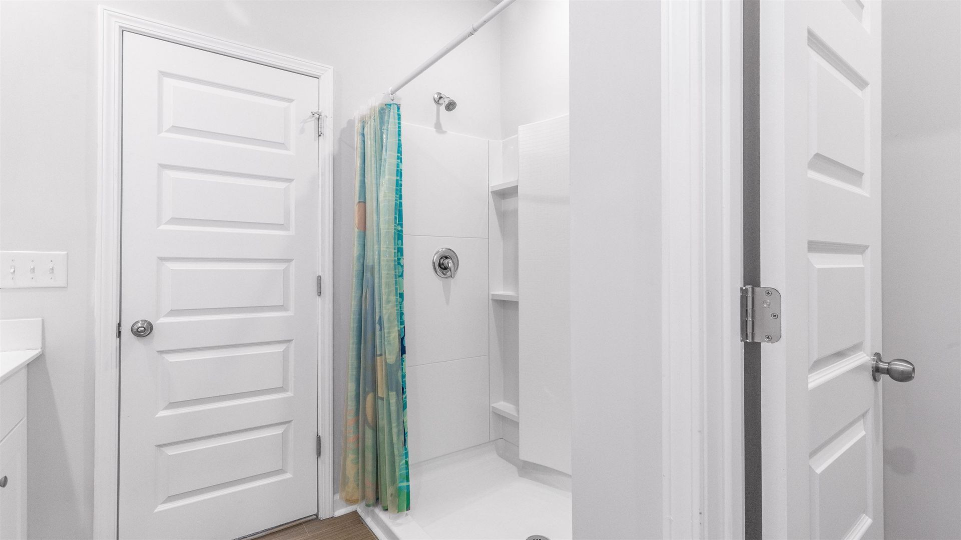 8196 Forest Edge Dr. Photo 27