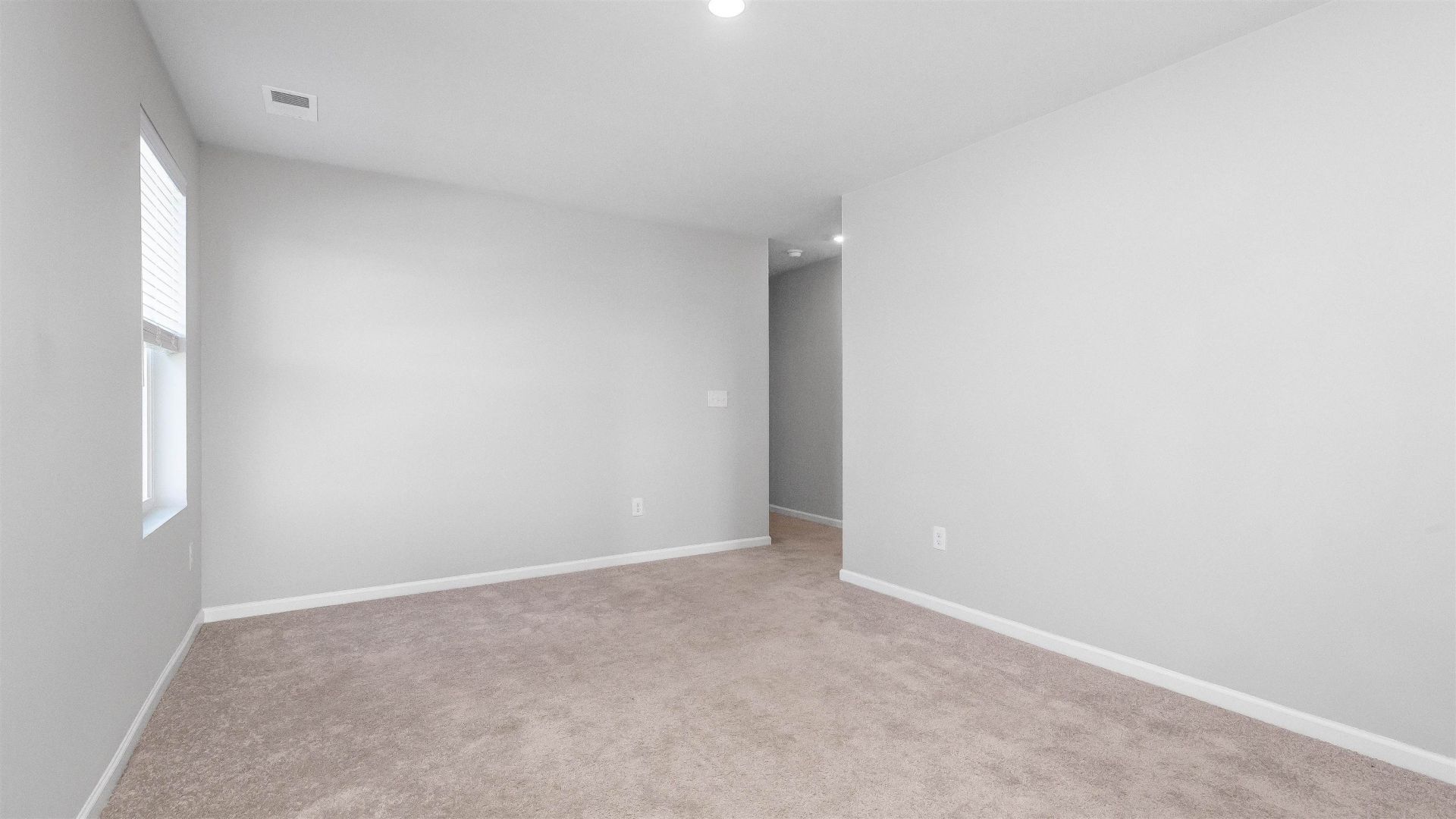 8196 Forest Edge Dr. Photo 29