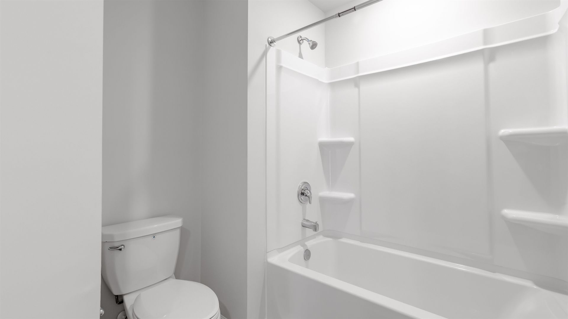 8196 Forest Edge Dr. Photo 36