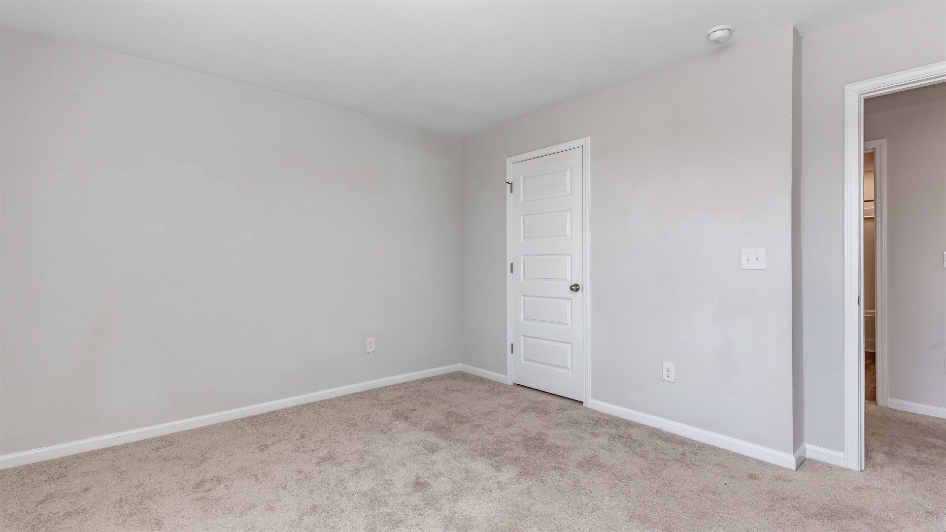 8196 Forest Edge Dr. Photo 38