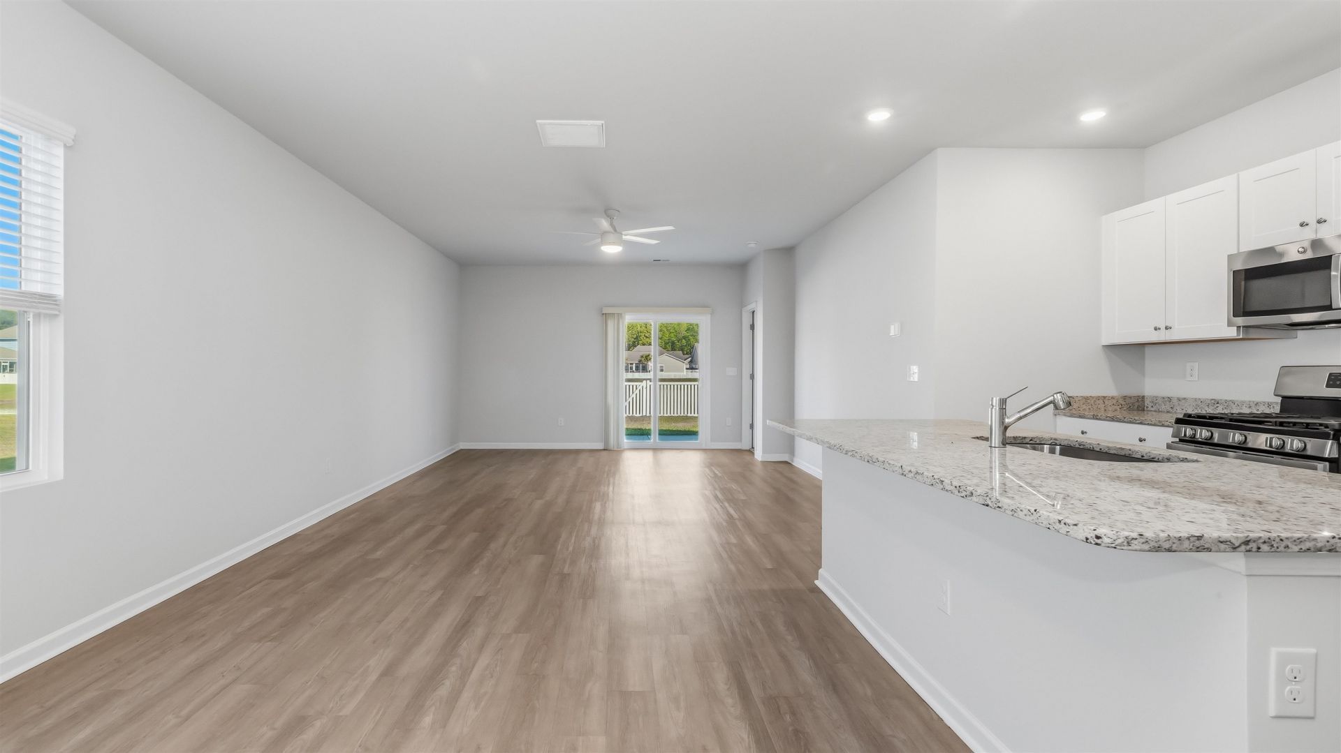 8196 Forest Edge Dr. Photo 5