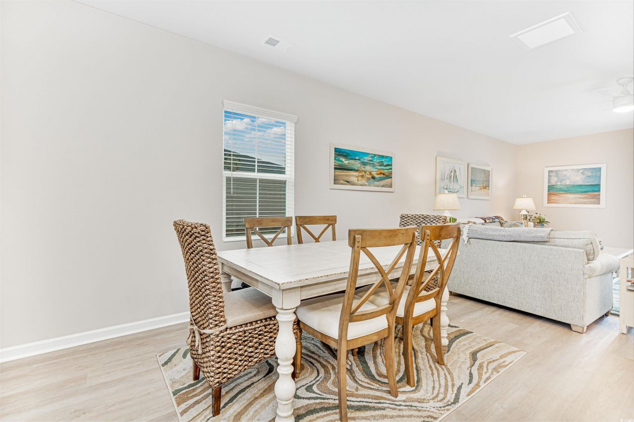 8196 Forest Edge Dr. Photo 9