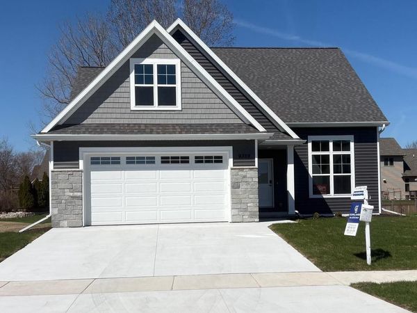 N9359 GEMSTONE COURT, Appleton, WI 54915