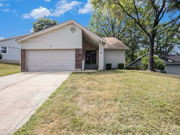 5348 Trailoaks Drive, Black Jack, MO 63033