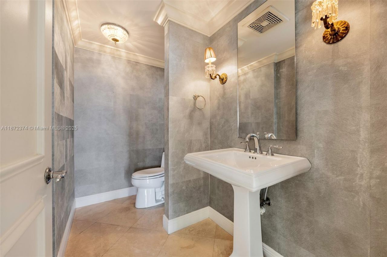 3350 SW 27th Ave, Unit 1402, Miami, FL 33133 Photo