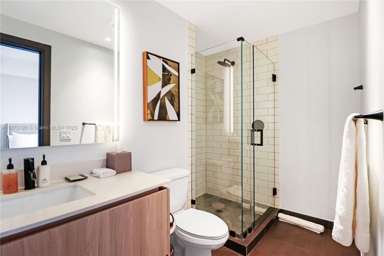 398 NE 5th St, Unit 2111, Miami, FL 33132 Photo