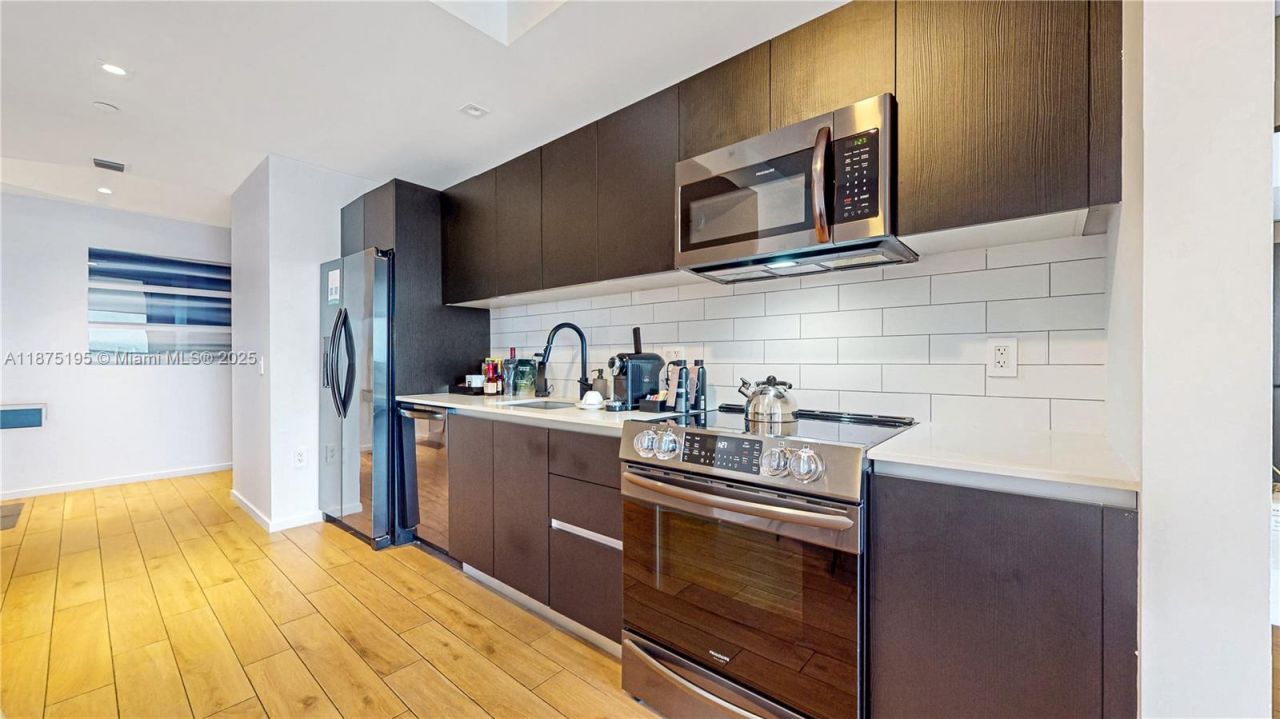 398 NE 5th St, Unit 2111, Miami, FL 33132 Photo