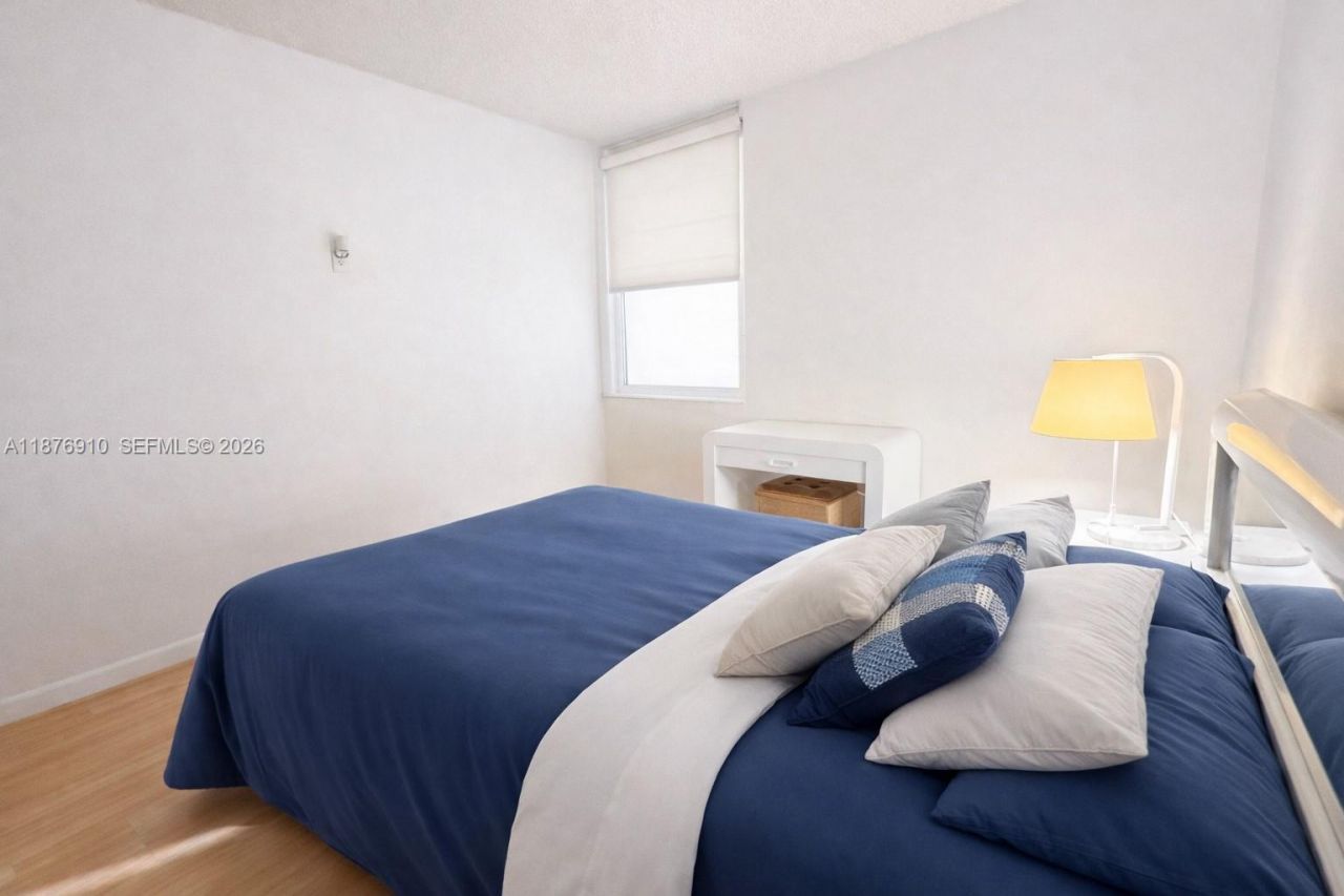 20401 NE 30th Ave, Unit 310-8, Aventura, FL 33180 Photo