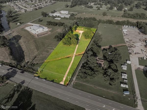 5222 Airline Drive, Bossier City, LA 71111