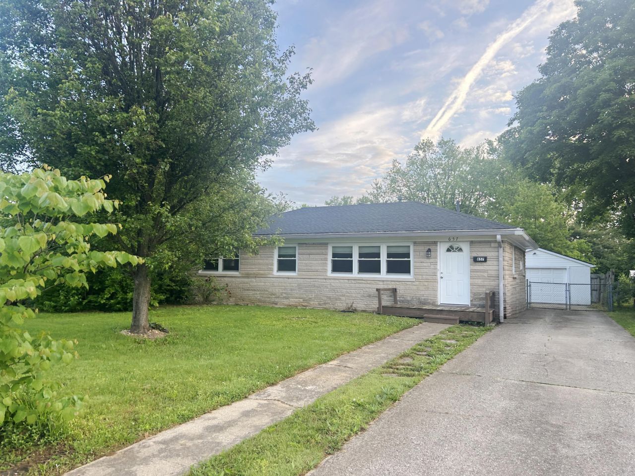 657 Cardinal Lane, Lexington, KY 40503 Main Photo