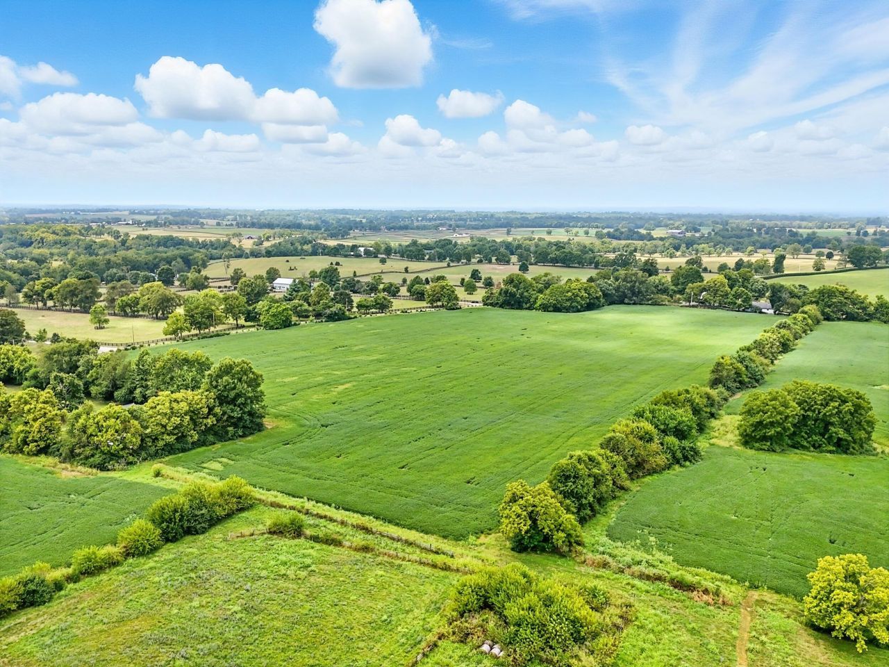 330 McCracken Pike, Versailles, KY 40383