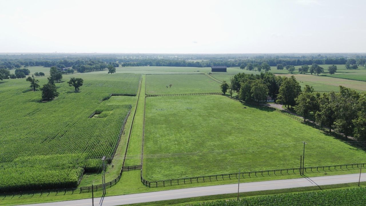 1700 Shannon Run Road, Versailles, KY 40383