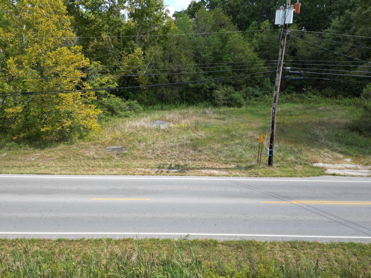 9991 Ky-490 Highway, East Bernstadt, KY 40729 Main Photo