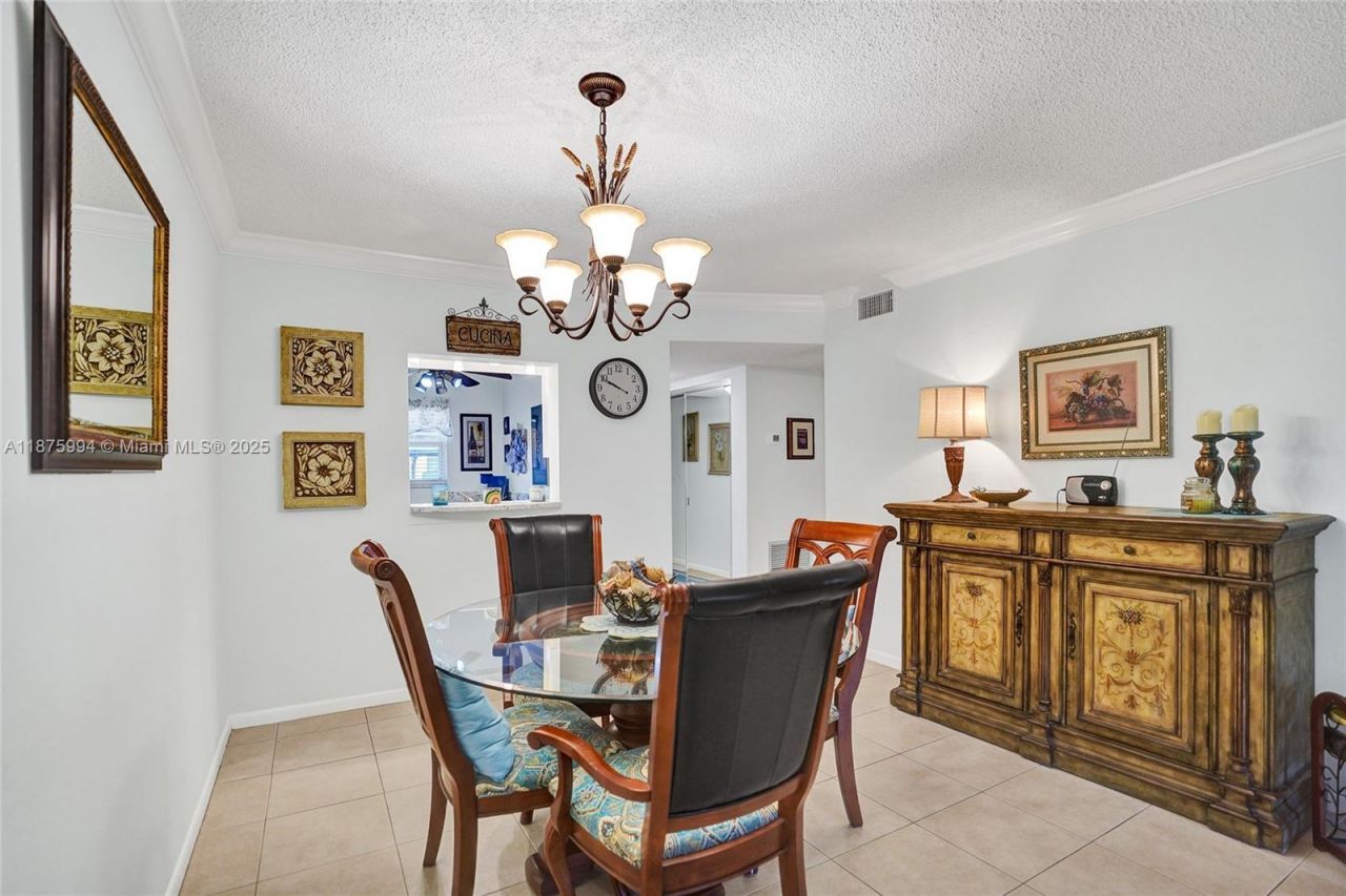 2975 SW 22nd Ave, Unit 102, Delray Beach, FL 33445 Photo