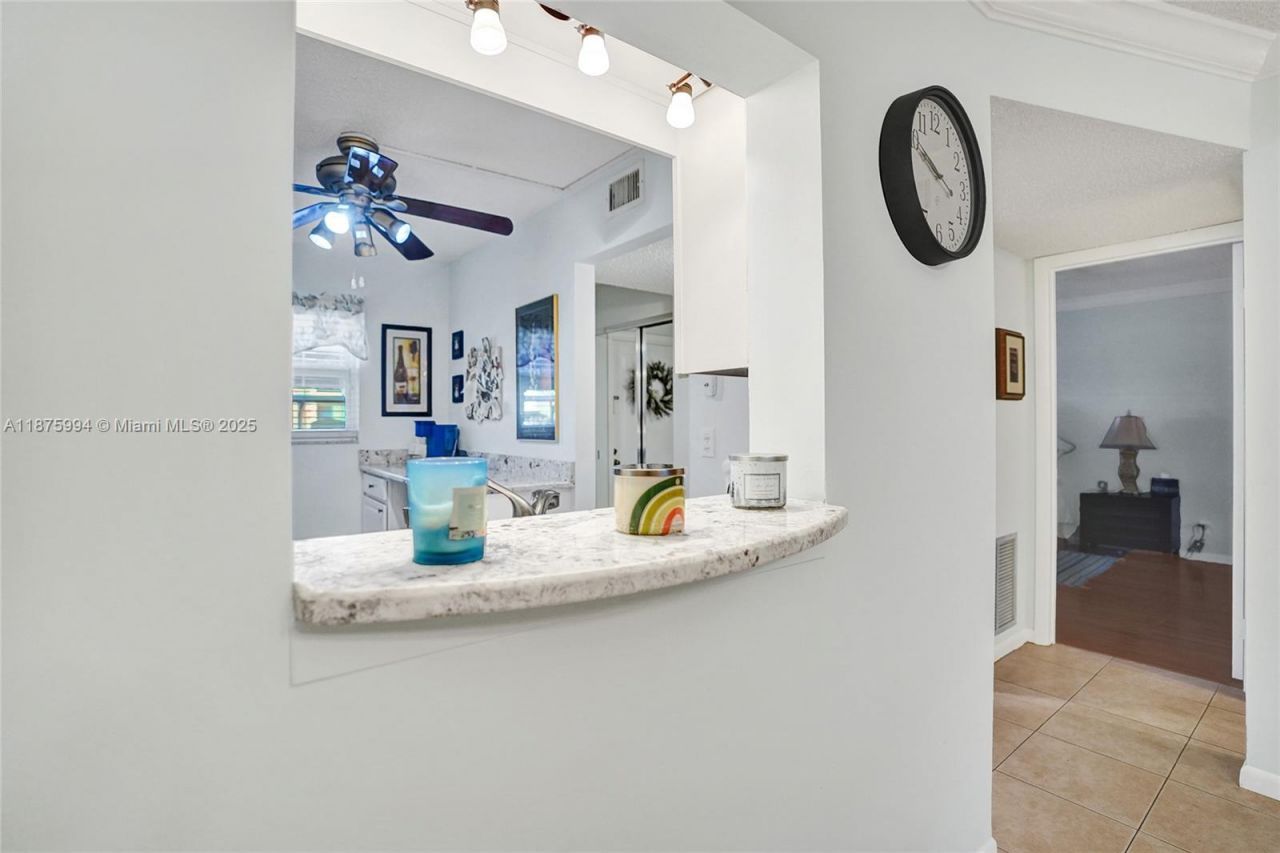 2975 SW 22nd Ave, Unit 102, Delray Beach, FL 33445 Photo