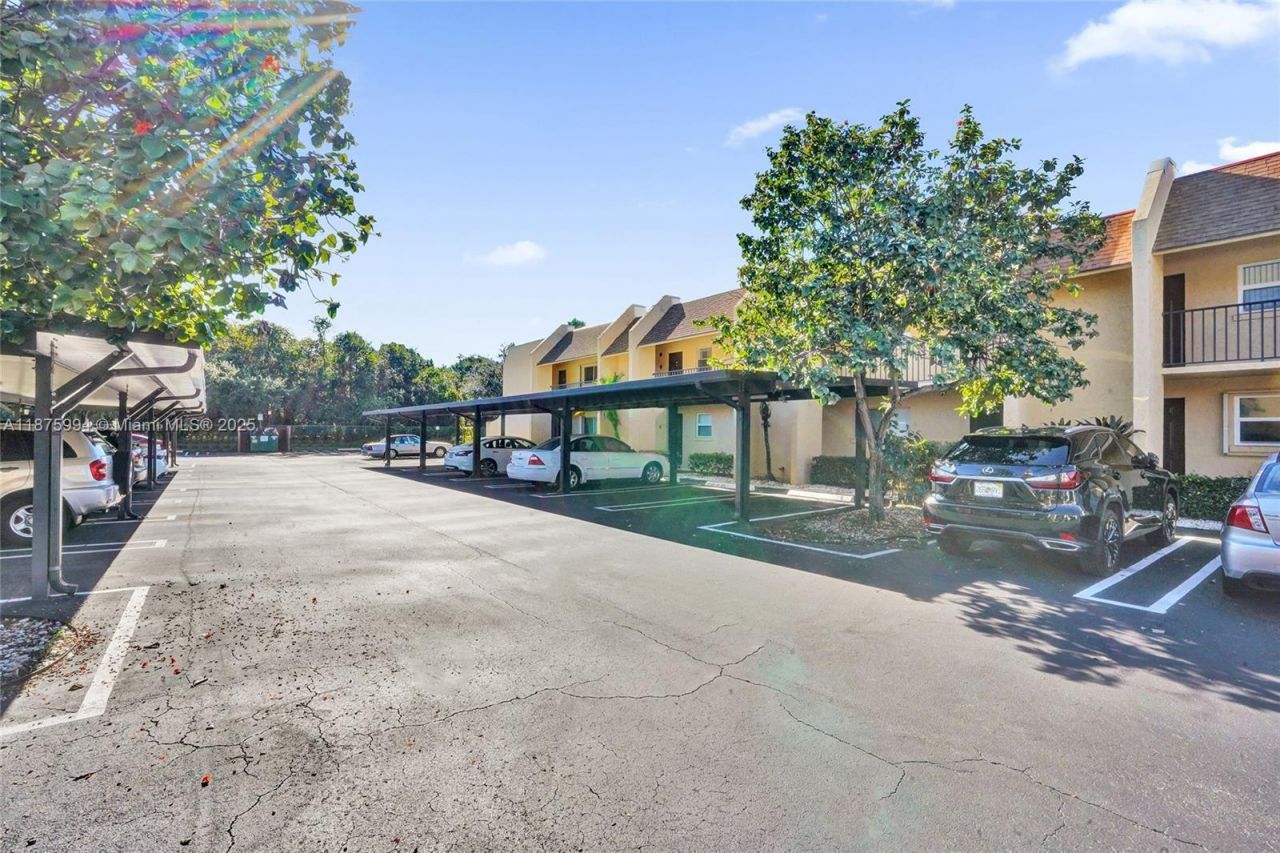 2975 SW 22nd Ave, Unit 102, Delray Beach, FL 33445 Photo