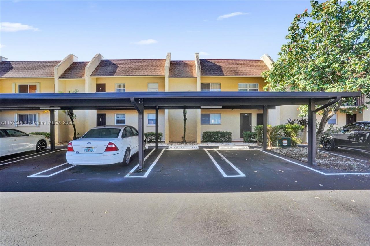 2975 SW 22nd Ave, Unit 102, Delray Beach, FL 33445 Photo