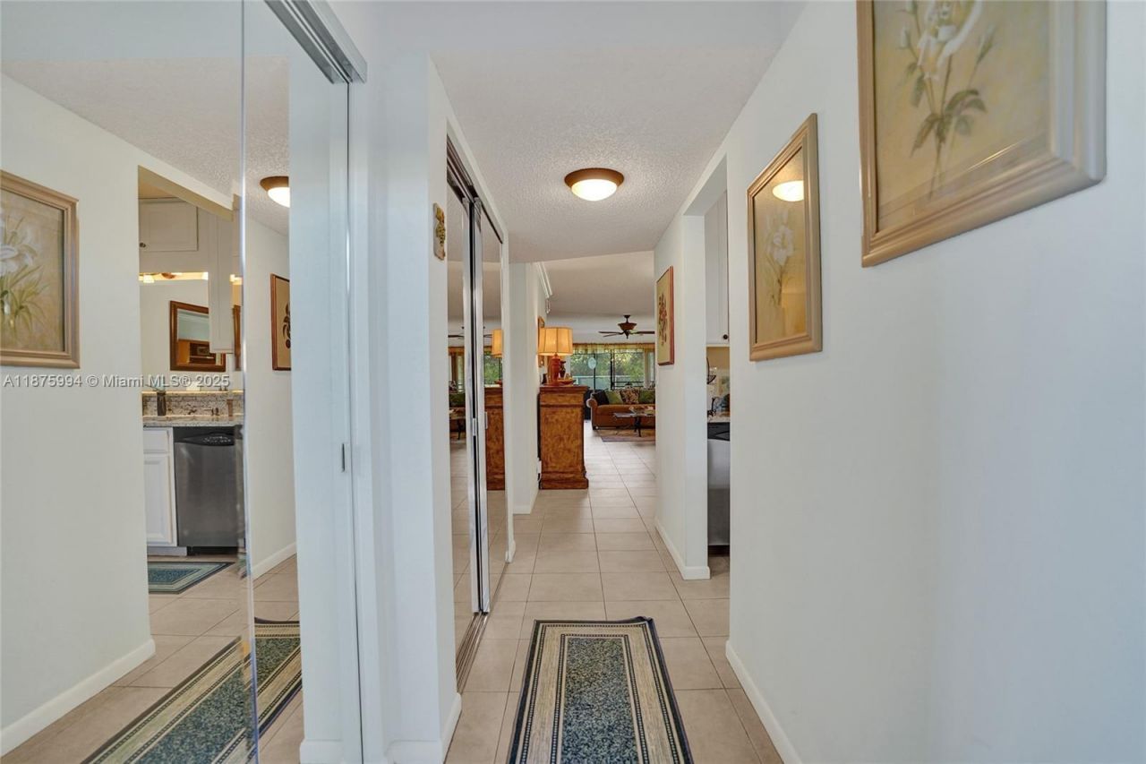 2975 SW 22nd Ave, Unit 102, Delray Beach, FL 33445 Photo