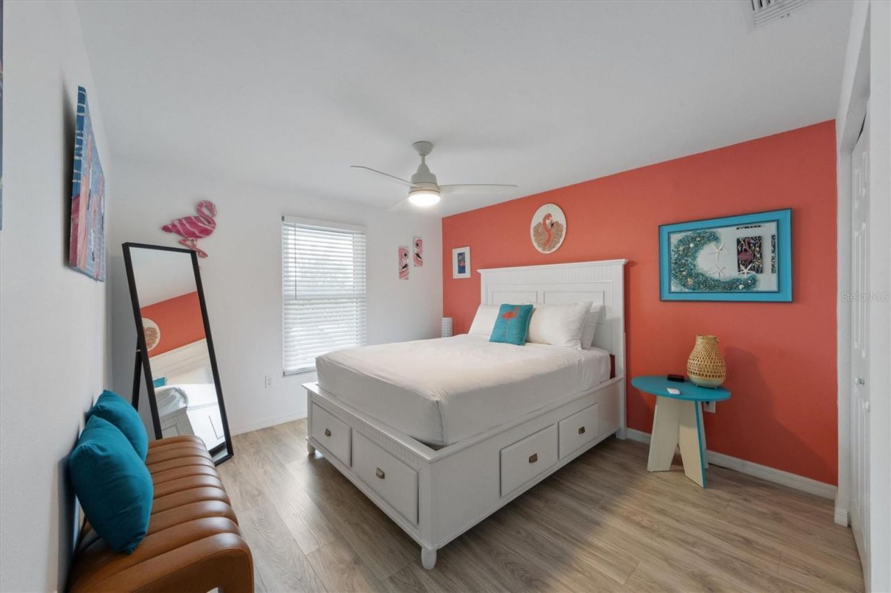 6808 Palm Drive, Unit B, Holmes Beach, FL 34217 Photo