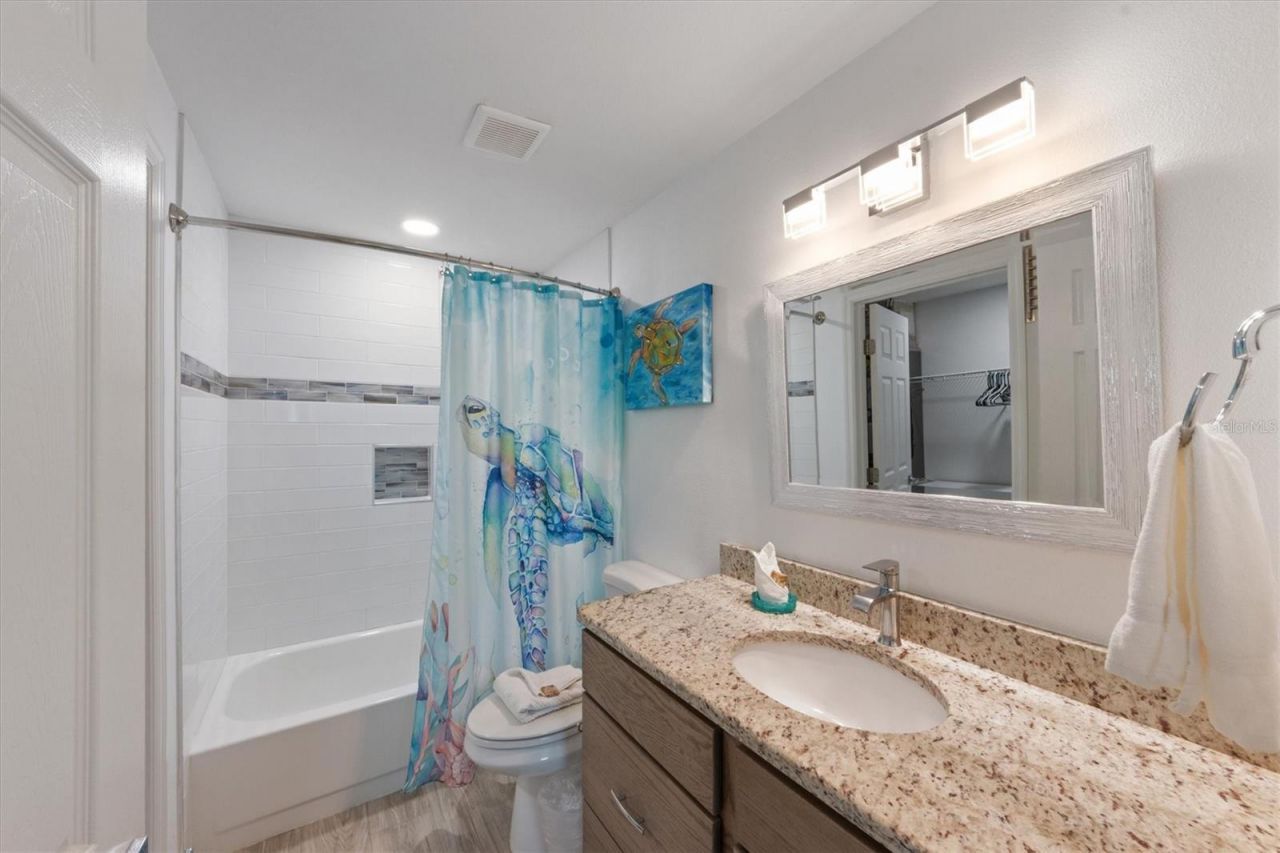 6808 Palm Drive, Unit B, Holmes Beach, FL 34217 Photo