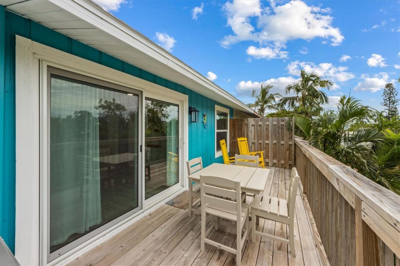 6808 Palm Drive, Unit B, Holmes Beach, FL 34217 Photo