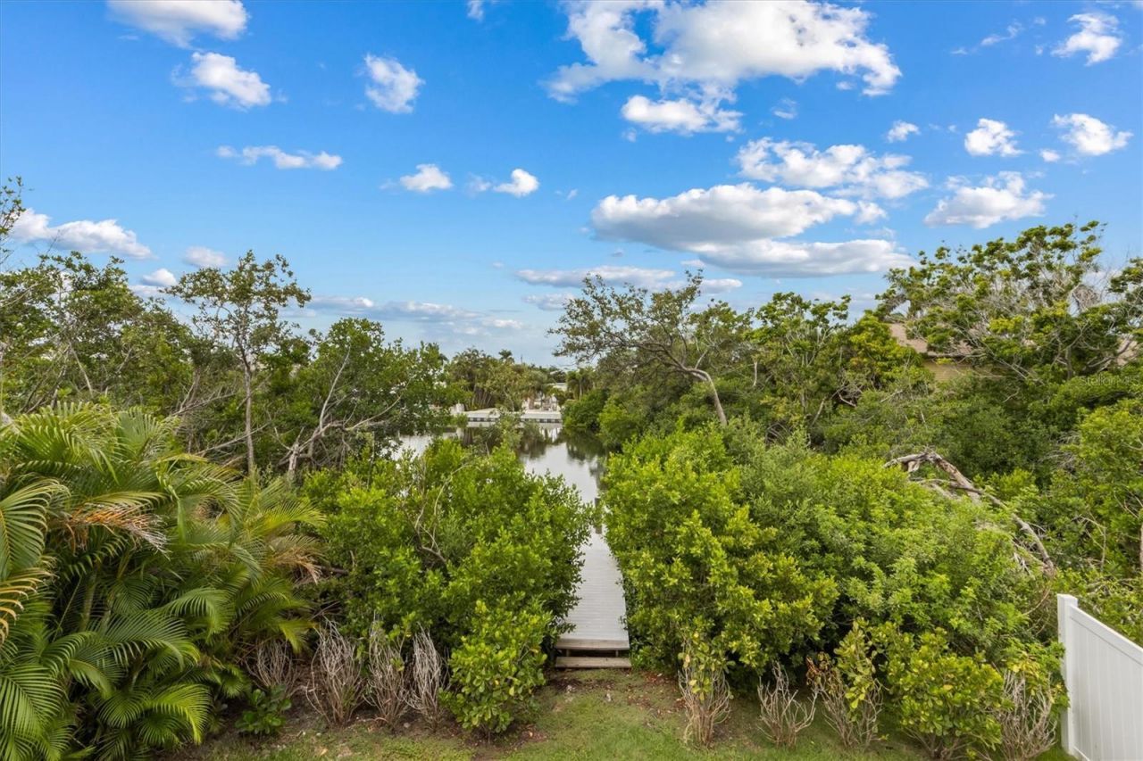 6808 Palm Drive, Unit B, Holmes Beach, FL 34217 Photo