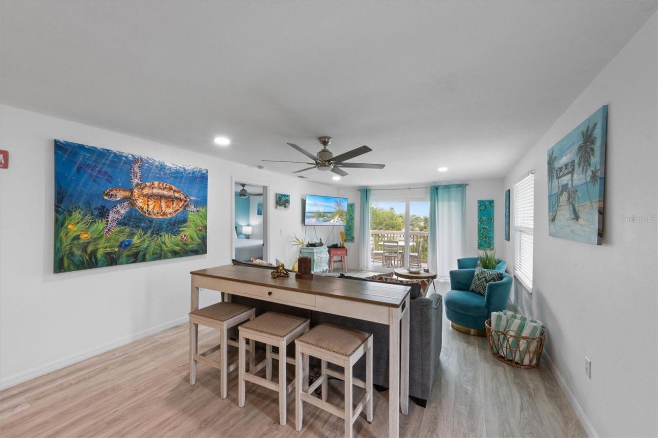 6808 Palm Drive, Unit B, Holmes Beach, FL 34217 Photo