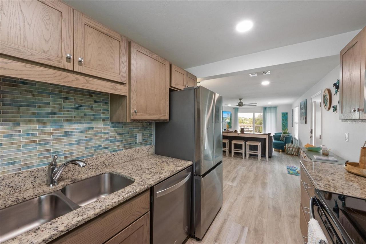 6808 Palm Drive, Unit B, Holmes Beach, FL 34217 Photo