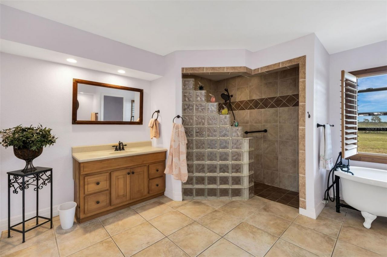 30720 Washington Loop Road, Punta Gorda, FL 33982 Photo