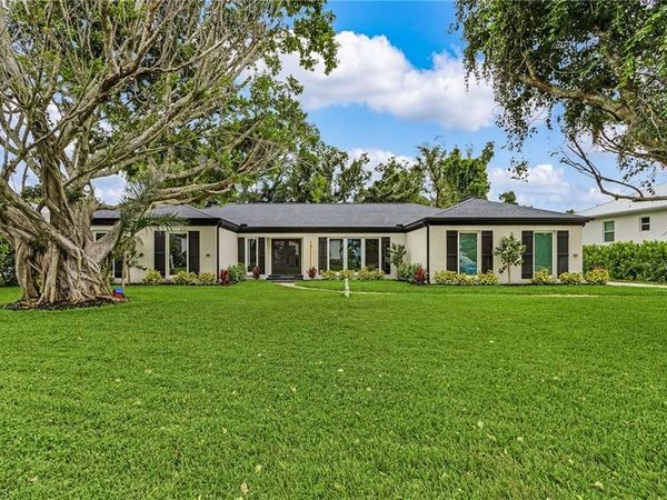 3931 W Riverside DR, FORT MYERS, FL 33901