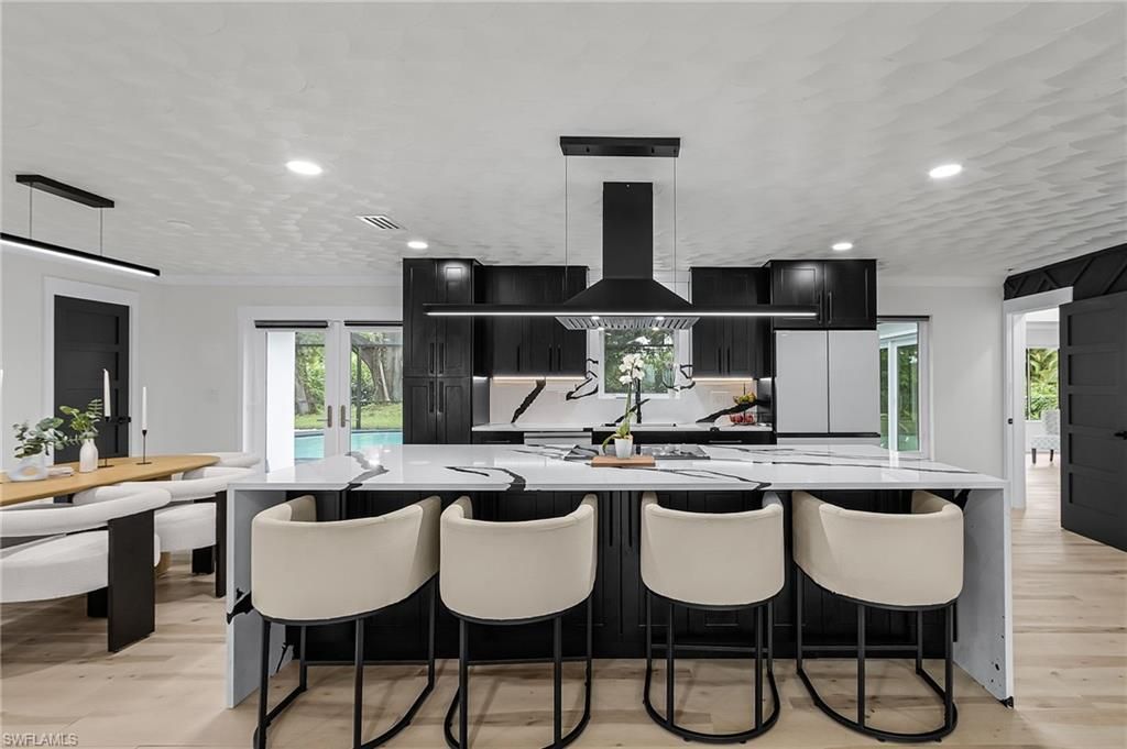 3931 W Riverside Dr, Fort Myers, FL 33901 Photo