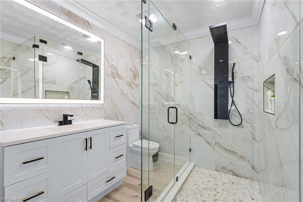 3931 W Riverside Dr, Fort Myers, FL 33901 Photo