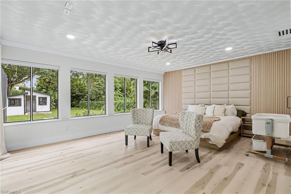 3931 W Riverside Dr, Fort Myers, FL 33901 Photo