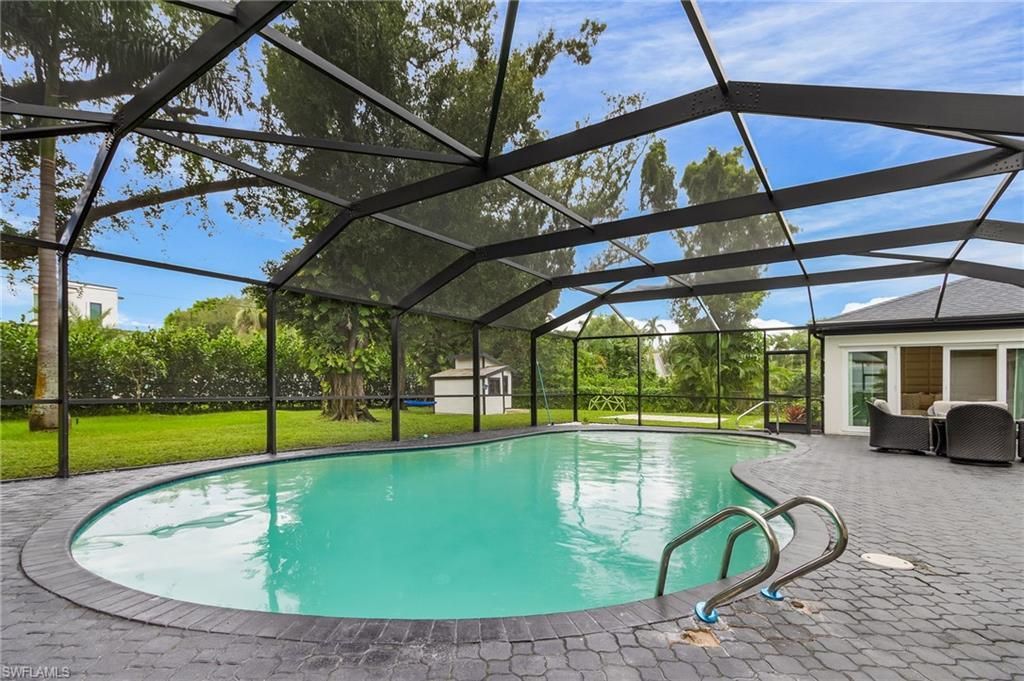 3931 W Riverside Dr, Fort Myers, FL 33901 Photo