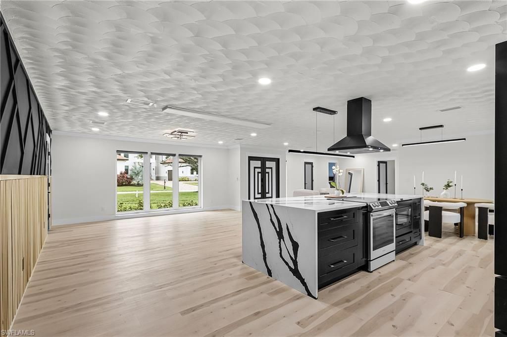 3931 W Riverside Dr, Fort Myers, FL 33901 Photo