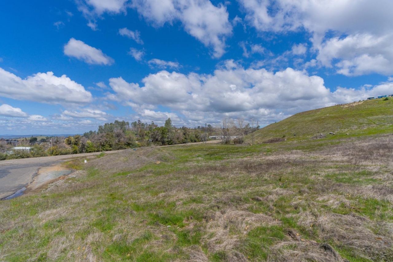 Ridge Road, Sutter Creek, CA 95685 Photo