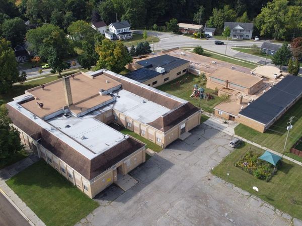 410 City Road, Manchester, MI 48158