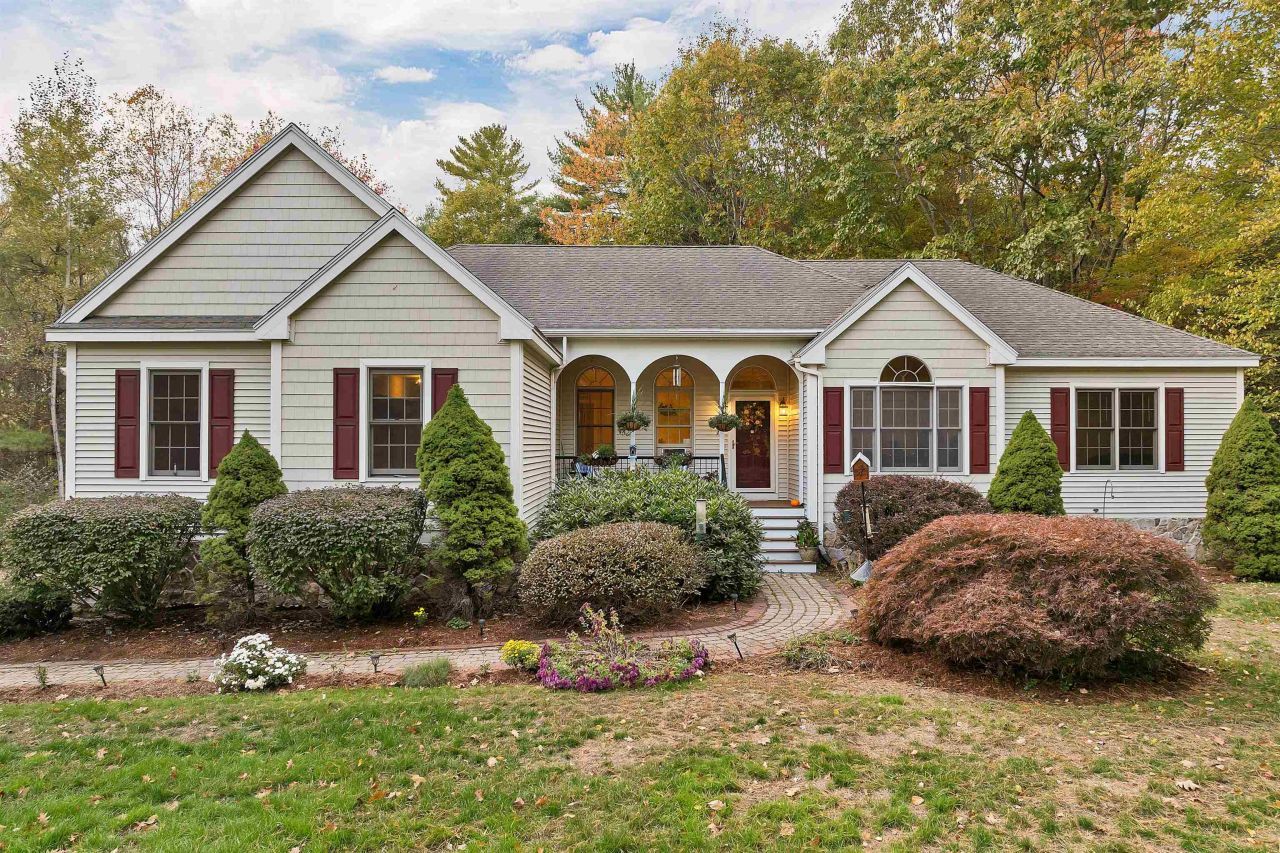 12 Parshley Lane, Brentwood, NH 03833 Main Photo