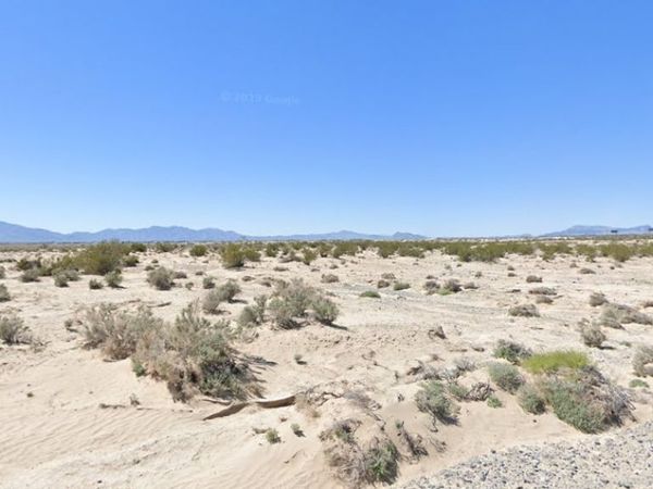3780 S Hickok Avenue, Pahrump, NV 89048