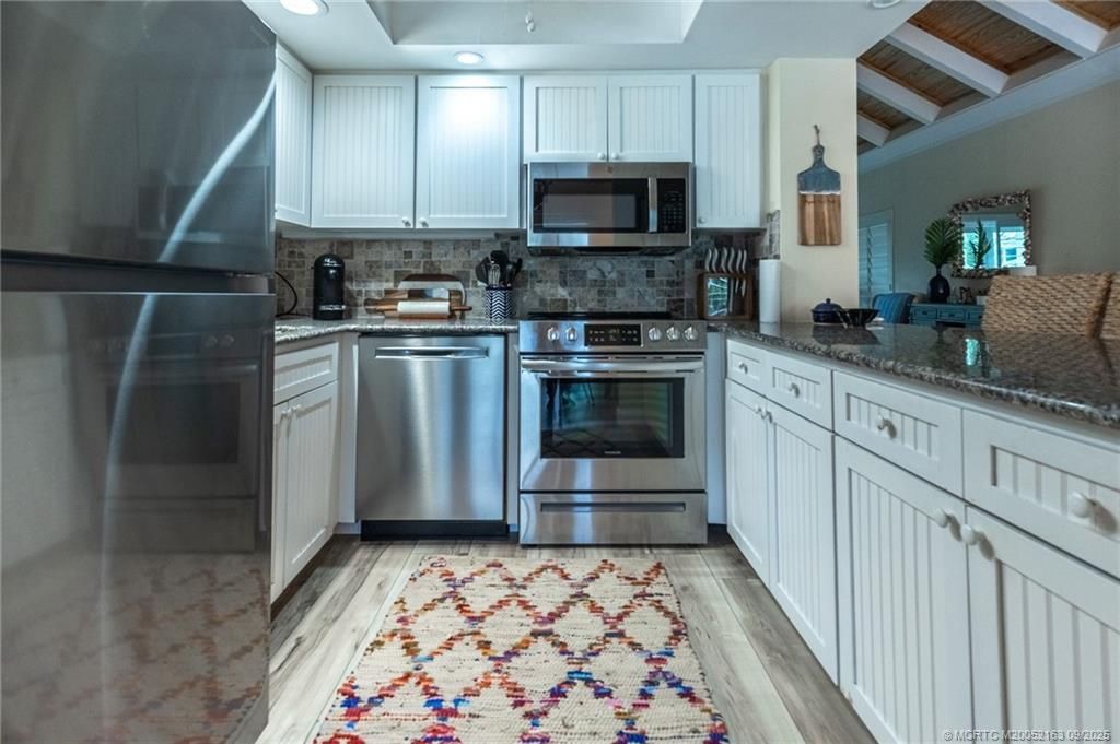 245 NE Macarthur Boulevard, Unit 18, Stuart, FL 34996 Photo