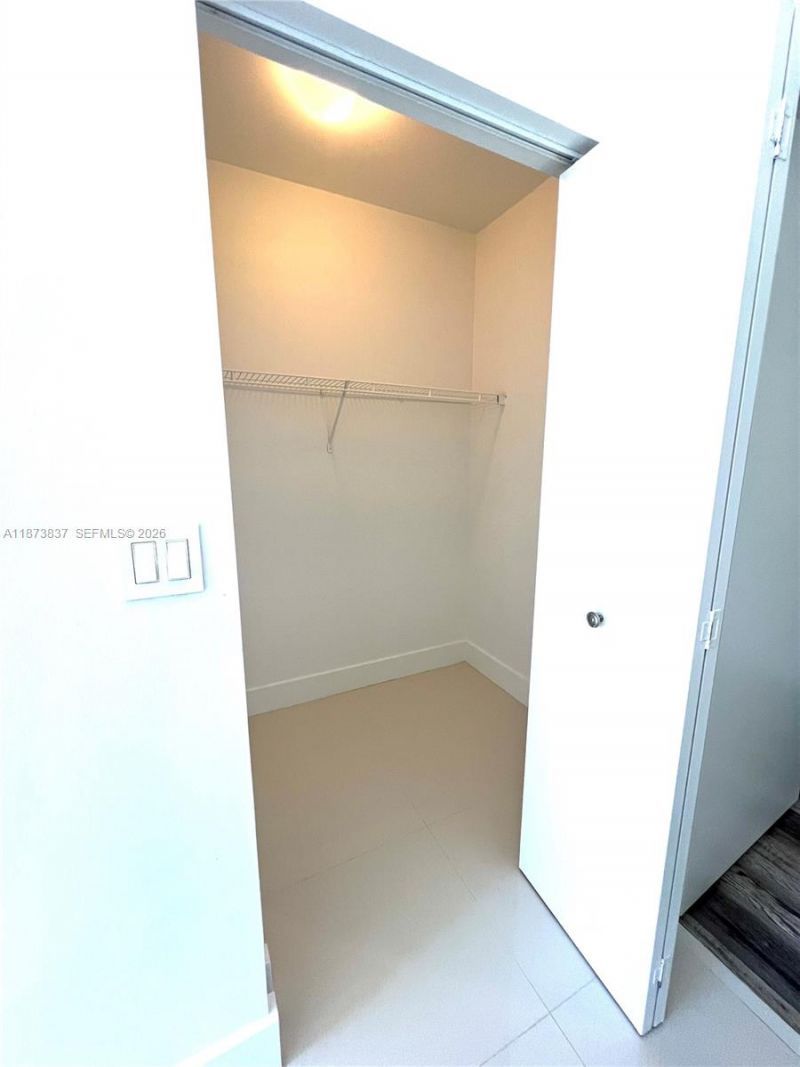 2775 NE 187th St, Unit PH24, Aventura, FL 33180 Photo