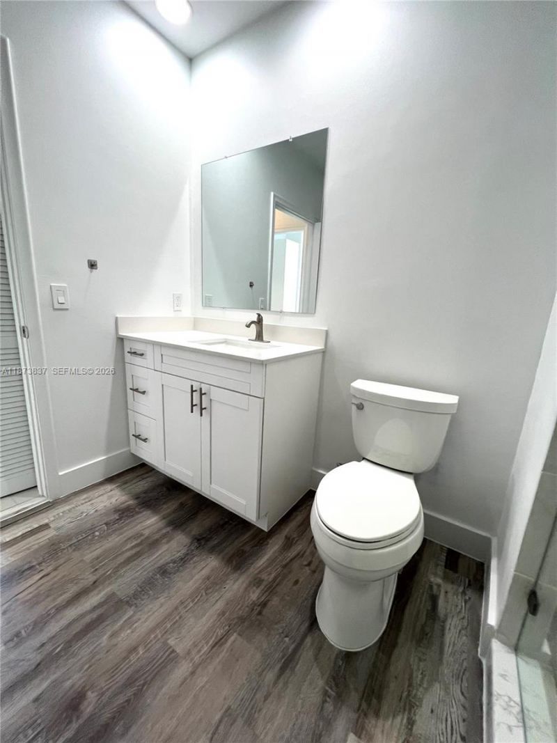 2775 NE 187th St, Unit PH24, Aventura, FL 33180 Photo