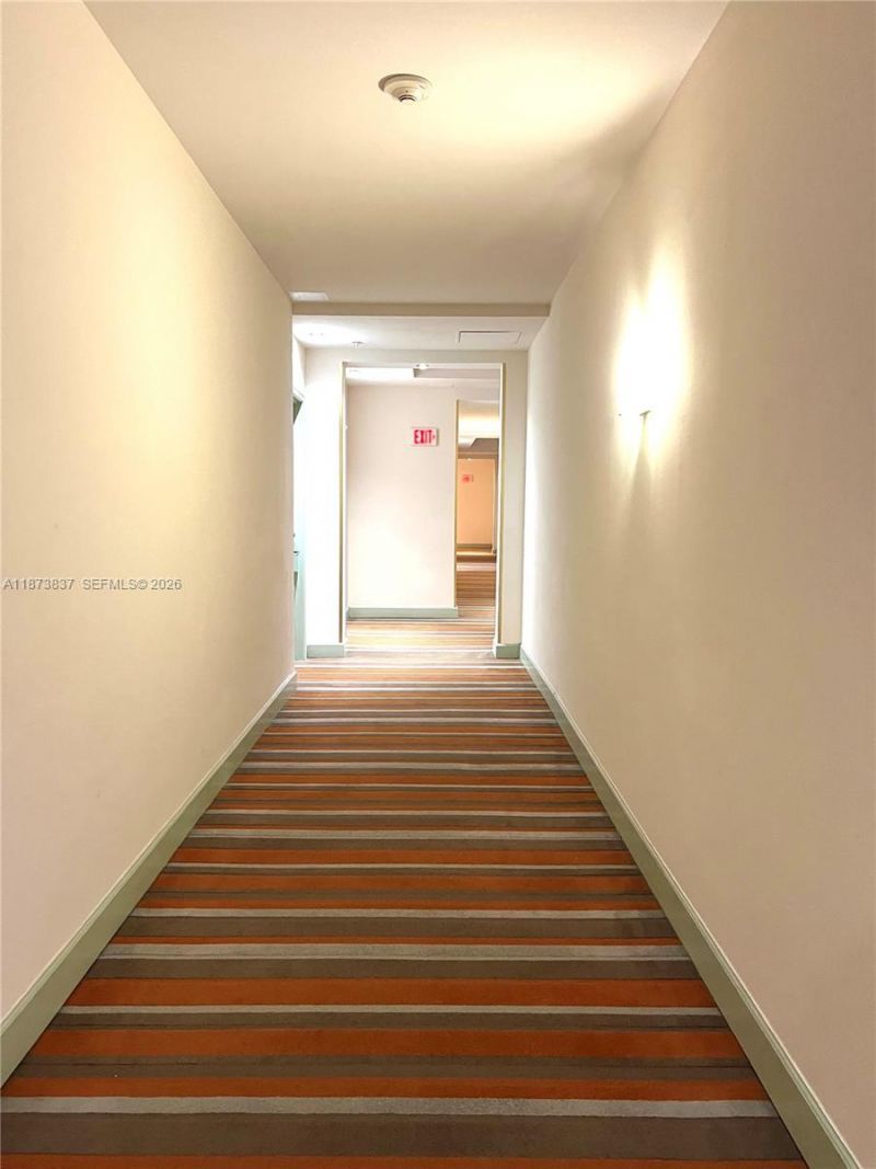 2775 NE 187th St, Unit PH24, Aventura, FL 33180 Photo