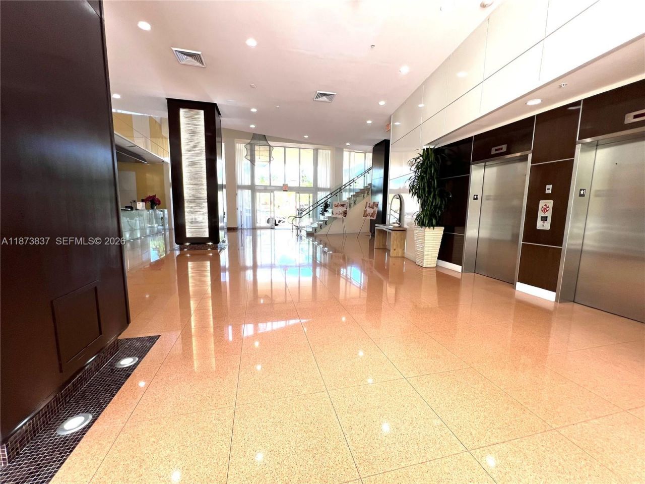 2775 NE 187th St, Unit PH24, Aventura, FL 33180 Photo