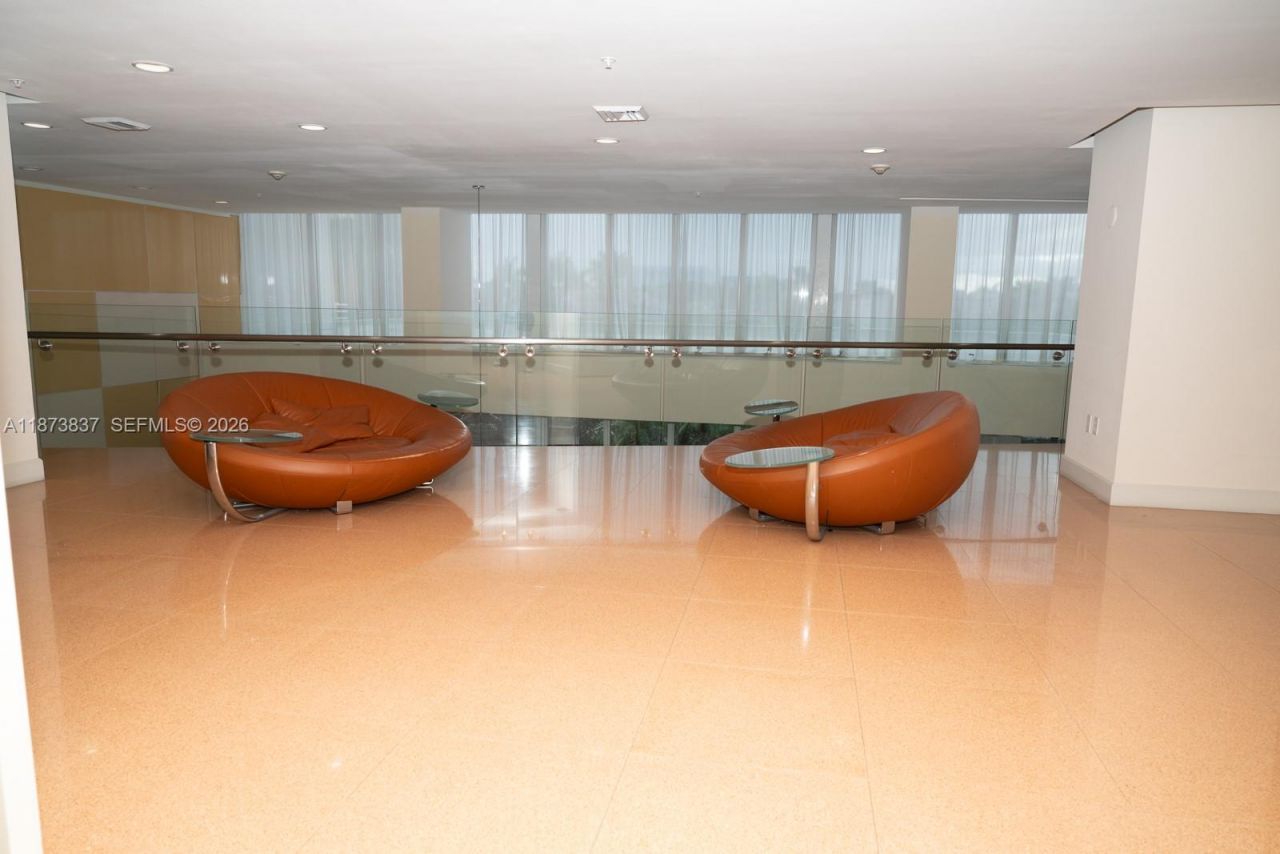 2775 NE 187th St, Unit PH24, Aventura, FL 33180 Photo