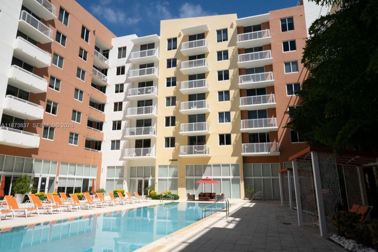 2775 NE 187th St, Unit PH24, Aventura, FL 33180 Photo