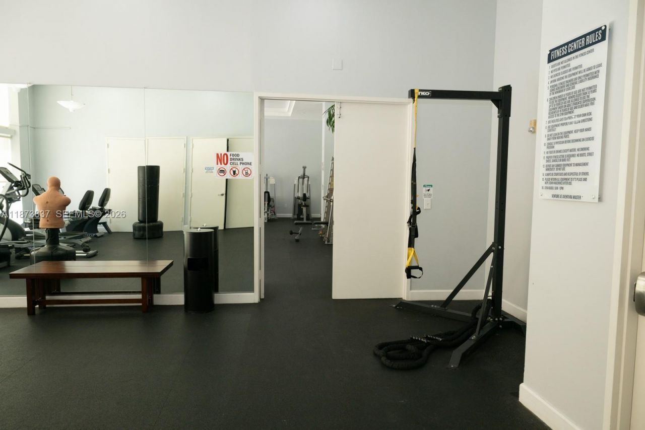 2775 NE 187th St, Unit PH24, Aventura, FL 33180 Photo