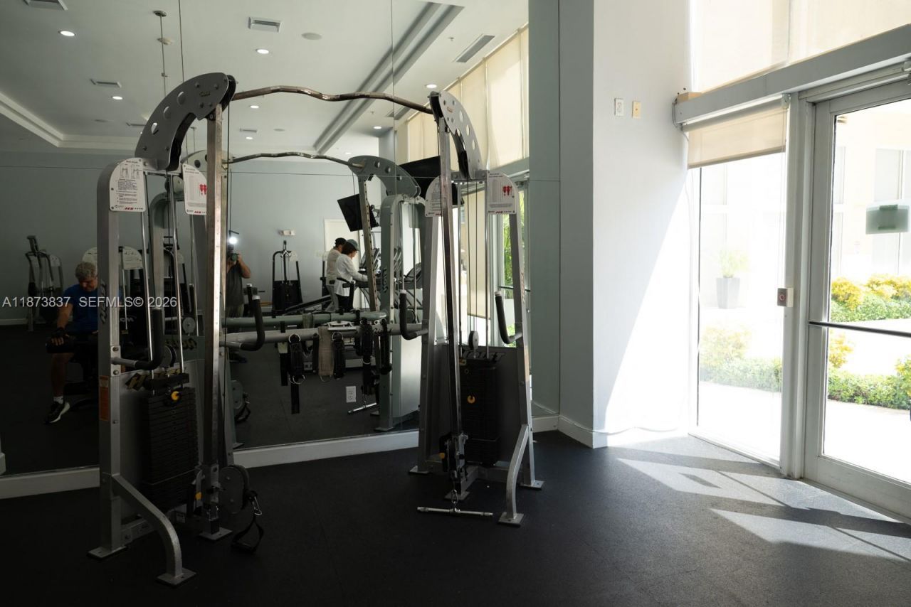 2775 NE 187th St, Unit PH24, Aventura, FL 33180 Photo