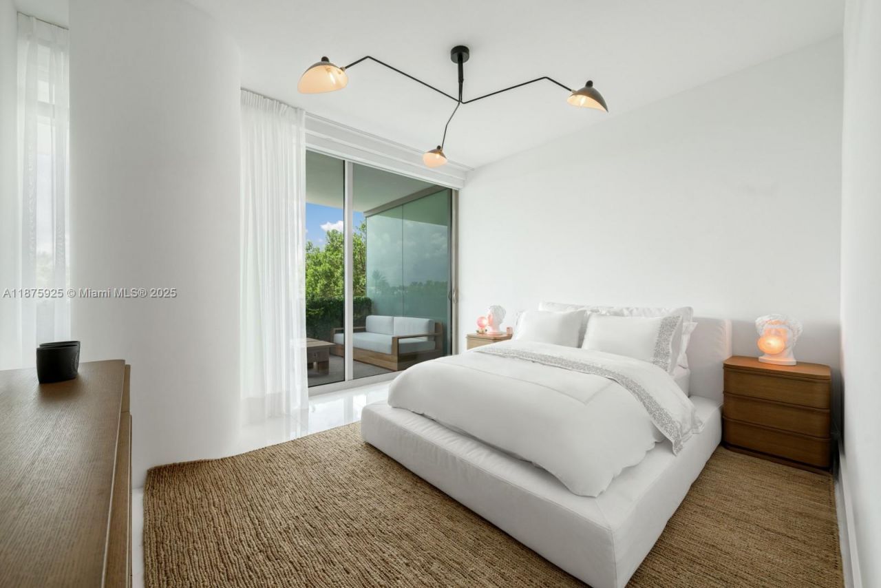 10203 Collins Ave, Unit 204, Bal Harbour, FL 33154 Photo