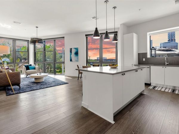 800 Embassy DR, Unit 337, Austin, TX 78702